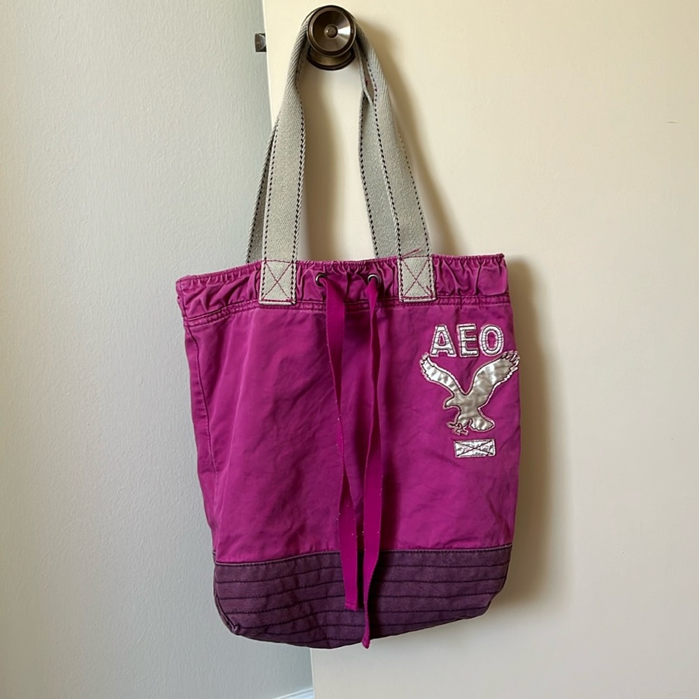 American Eagle Tote Bag - Fuchsia